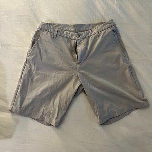 Lululemon - Mens Flat Front Shorts - Size 33